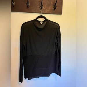 Aritzia long sleeve shirt
